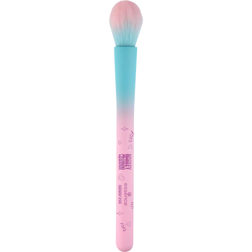 Essence Harley Quinn Highlighter Brush