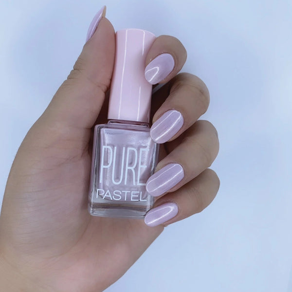 Pastel nail polish - 611