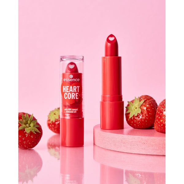 Essence Heart Core Fruity Lip Balm - 02 sweet strawberry