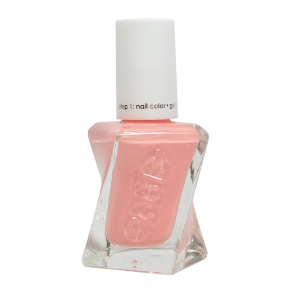 Essie gel couture 1037 hold the position